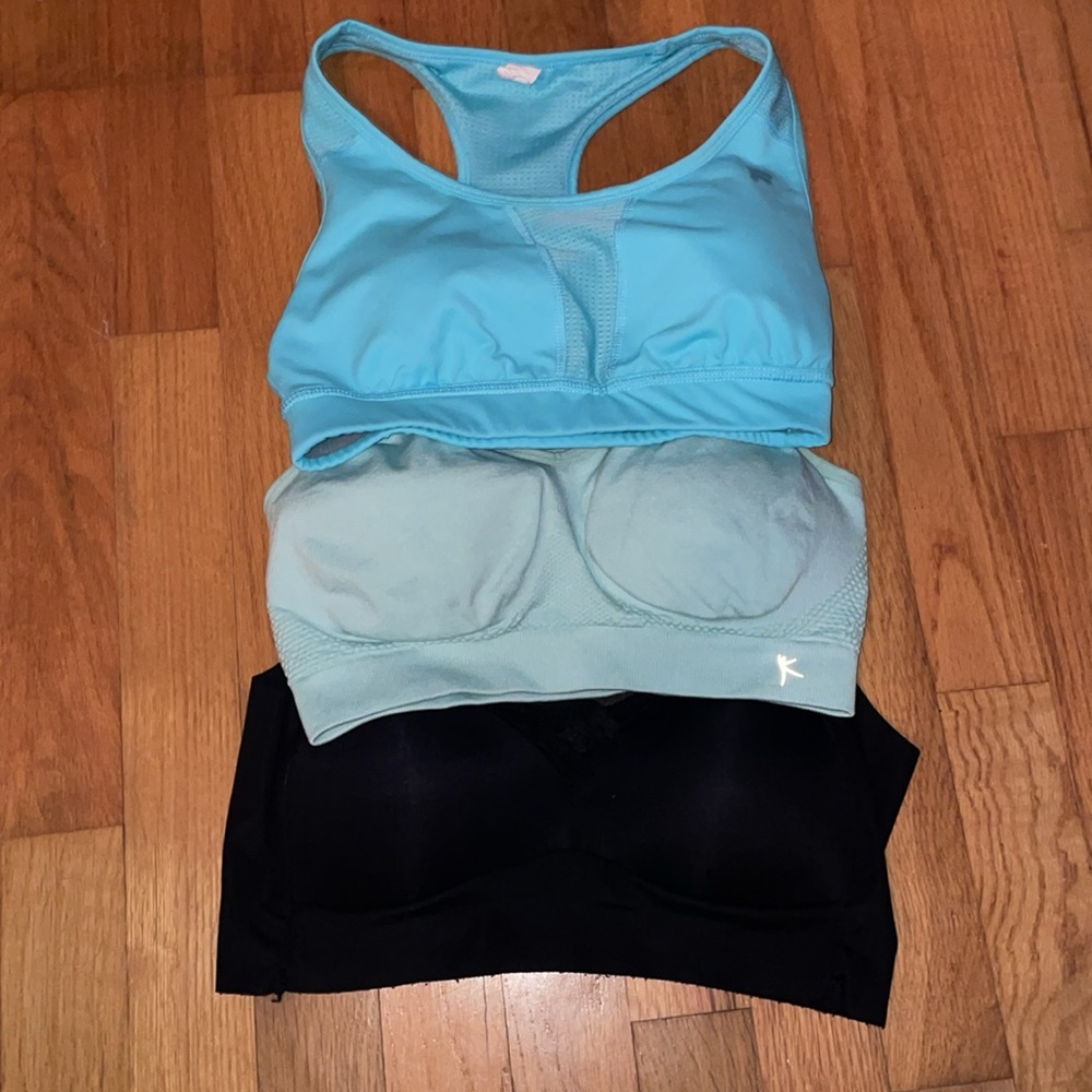 Small sports bra bundle